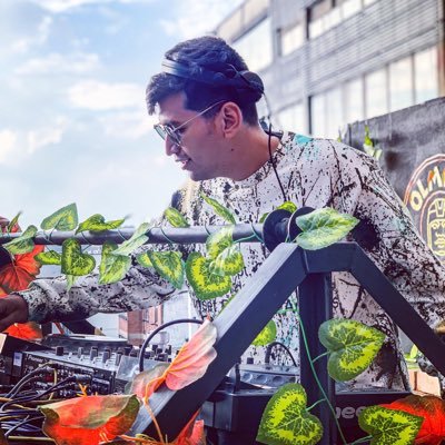 DJ/estudiante Ing de sistemas UPC/melomano Bogotá-Girardot... Facebook/Instagram: djdaviidrocha
