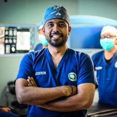 MD, Neurosurgeon, Calligrapher everything in between Sports and arts enthusiasts