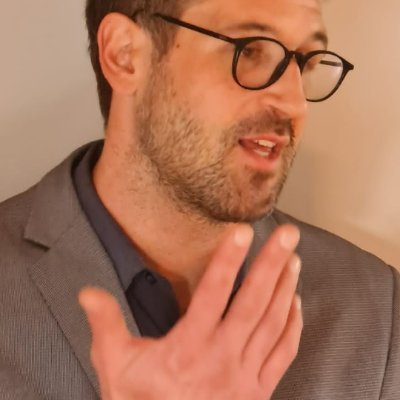 lsinwell's profile picture. Associate Professor and Project Coordinator at the Centre for Sociological Research and Practice, Sociology, University of Johannesburg