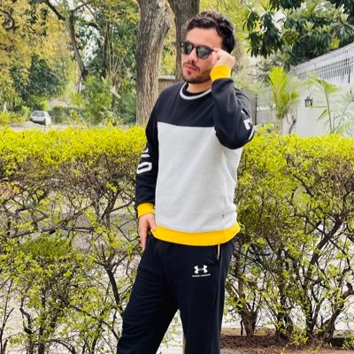 SahakNoori's profile picture. Businessman