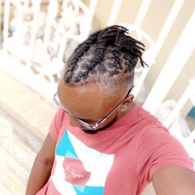 tyga_frank's profile picture. The road to success is always under construction