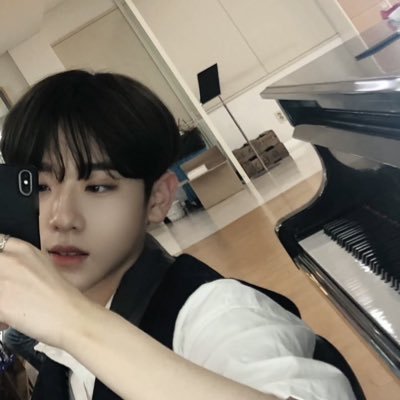 add my * @_____ here 👨🏻‍🔬🖤╺ 𝒞rush on p’yunseong p’eunsang p’jungmo p’minkyu p’wish 𓂂