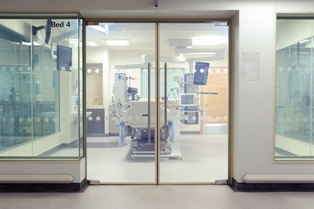 SmartGlass Medical is the dedicated manufacturer of Electronically Switchable Glass for the healthcare sector.