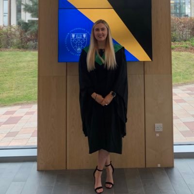 lyndsaygallx's profile picture. 