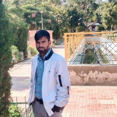 political observer.मैं विचार का समर्थक या विरोधी हो सकता हूं व्यक्ति विरोधी कभी नहीं।यथा दृष्टि तथा सृष्टि