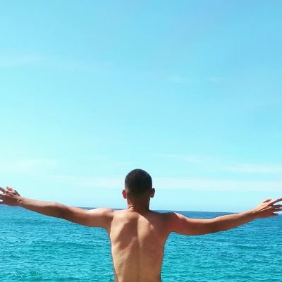 Ashe_Emsi33's profile picture. #Tecnologo 💻
#hiphop 🔂 🎵
#codmobile #gamers 📱
🍻#cervezalovers 🍻
🎙️Hablemos de #deportes 🎾⚾🏀⚽
