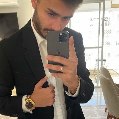 Ora et Labora🦾 Empresário🤝 Especialista e investidor Imobiliário🏗 💼🏛Mastermind💡 Network🌐 Pai Valentina e do Gael👨👧👦 Imagem e semelhança criador 🙏🏼