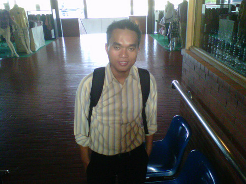 Jasa pengiriman cargo via udara ke seluruh Indonesia
Email:suryapratama_expres@yahoo.com
