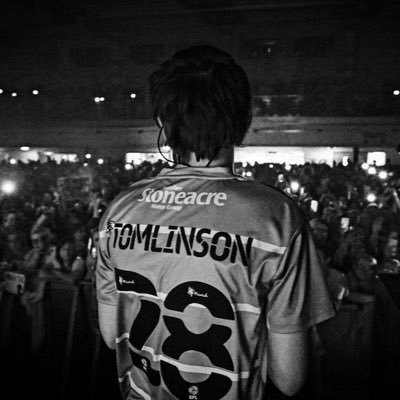 👩🏼🦽I was lucky once, I could be lucky again💙 Trying to reunite with Louis in 2025 🤞🏼 #Lucky13
