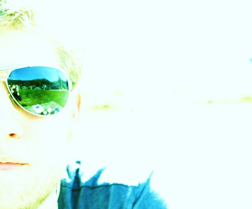 SimonDergent's profile picture. 