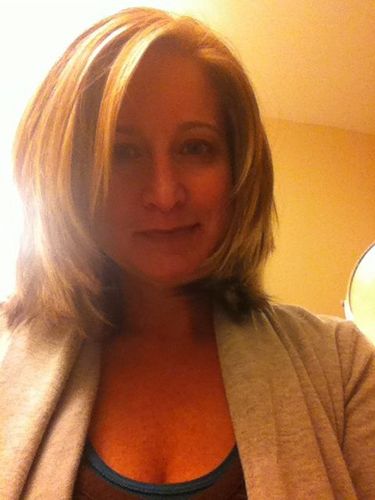 miainaustin's profile picture. 