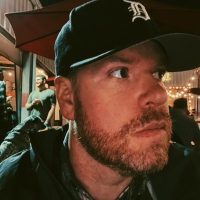 HardyEmery2's profile picture. Photographer