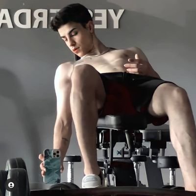 BaharBurhan7's profile picture. 