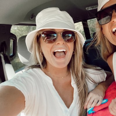 kierhoyt's profile picture. where tf am i