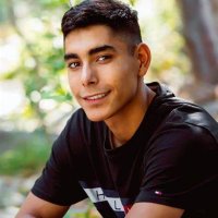 Cesar Rosario (@are2_c) 's Twitter Profile