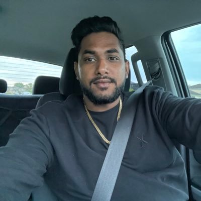 VickArjune08's profile picture. Here for the memes