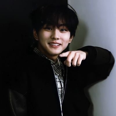 āļøā” Enhypen | Bts | Seventeen | Gfriend |Blackpink
findingmoots!