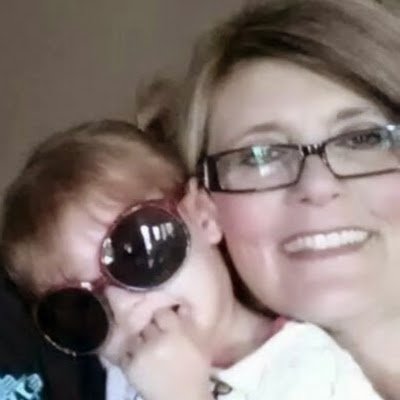 ThatGirl0407's profile picture. I’m a good person and a patriot. Love my country, hate crooked politicians….Biden administration was the icing on the shit pile.