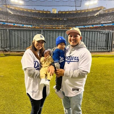 andre_s1209's profile picture. Son, brother, husband, and father