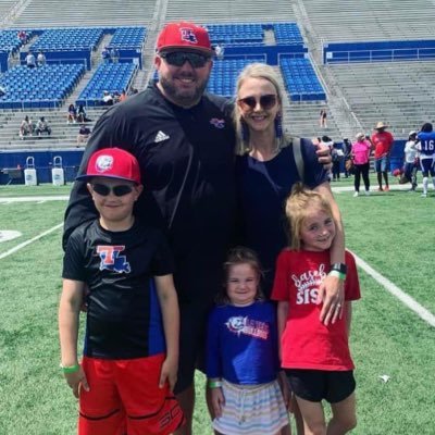 Louisiana Tech Co-OC/OL Coach, Former #TXHSFB Coach. Christ seeker. Married to Alyson. Daddy to Slade, Saylor, and Sloane. Changing lives through a game!