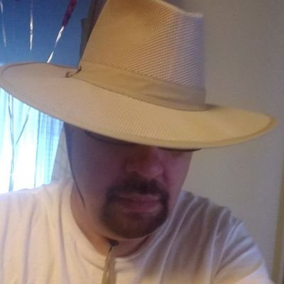 fred_henkle's profile picture. 