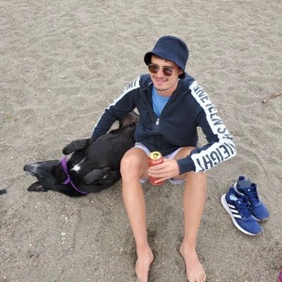 pendulosb's profile picture. Hincha de rancing. Casado con el decano.