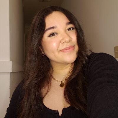 beauty + lifestyle @SmallGirlsPR | @northeastern @nujournalism alum • pop culture enthusiast • she/her
