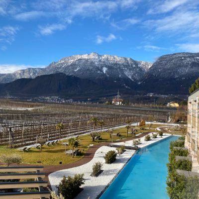 freetheweb22's profile picture. Wer die Wahrheit sagt, braucht ein schnelles Pferd! wieder bei Twitter, weil freie Kommunikation (hoffentlich) wieder möglich ist- gegen #Wokoharam #chemtrails