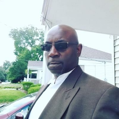 RonaldH85729669's profile picture. Father, Husband, Grandfather