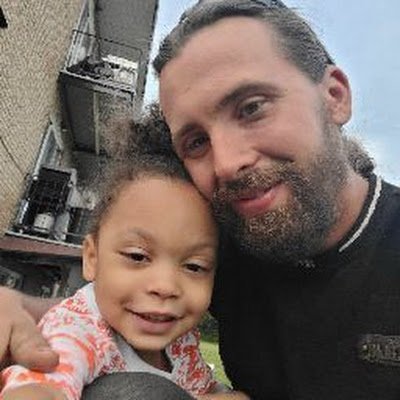 JoThorn50580347's profile picture. Directeur de la société en pleine croissance économiqu
Père de famille couvreur de revêtement intérieur / extérieur à la recherche de gros projets ambitieux....