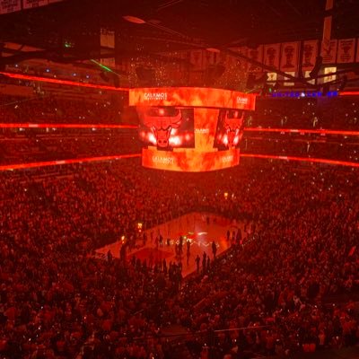 chisports_trips's profile picture. Chicago sports traveler