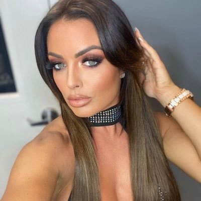 Mandyro00061439's profile picture. 