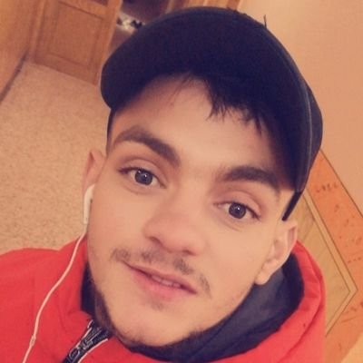 Kamel54662215's profile picture. 