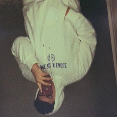 3ziz4k's profile picture. ;)