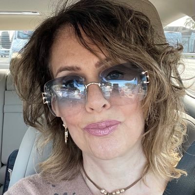 rosina29825836's profile picture. I love God, my country, my family and friends