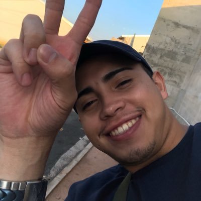 MunixCEgaga's profile picture. Goste ou não de mim, quero mais uma dose.. amor eu sou assim ✌🏻🌚♈️