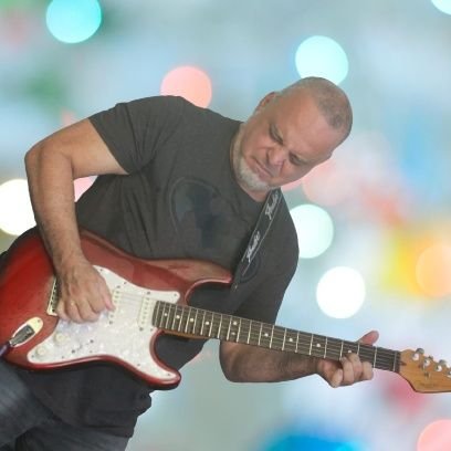 GuitaCharles's profile picture. Amo a Jesus e a sua história me fascina , paixão guitarra