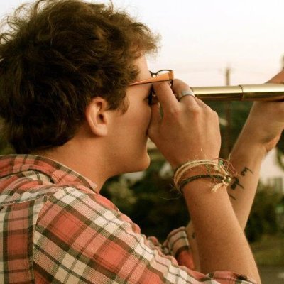 sangdoclentine's profile picture. Magician, paranormal researcher. Wizard.