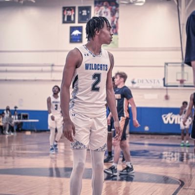 6’2 wing / Howard High School Of Technology 23’ • recruiting 100% open