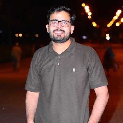 WaqarYo05603161's profile picture. Reading