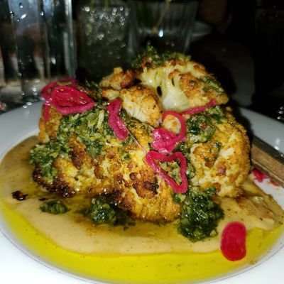 trish_the_dish1's profile picture. practically a Los Angeles Native now