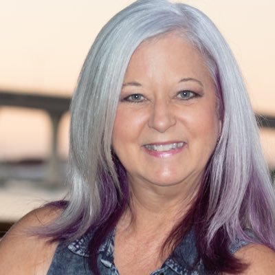 Sue Brooke is Speaker, Trainer, Author, Business & Marketing Strategist, Relationship Marketing/Networking Expert
https://t.co/He5vkq57Vx