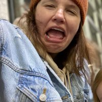 QueenG (@queeeenng) 's Twitter Profile