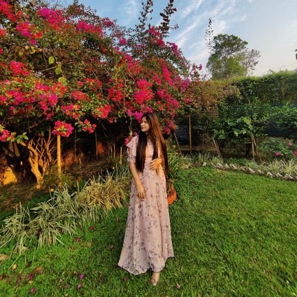 PoriRajkhowa's profile picture. Author of two books | Digital Marketer | Internet Entrepreneur