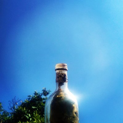 HashmiIzzah's profile picture. Creating an NFT gallery that will connect us all.
Reaching out to take you on a journey across time and distance.
Will you join me?
 instahandle: https://t.co/pjeDEKduEA_shoes