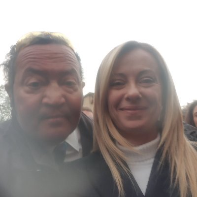 ReUsaMode S.L. My company is involved in the recycling of used clothing & vintage brand, stocks, samples and collections, accessories;
POLITICO CentroDestra