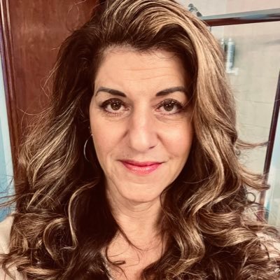 LeahRocci's profile picture. 