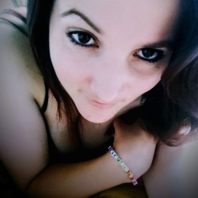Todo mundo é capaz de dominar uma dor, exceto quem a sente.
William Shakespeare