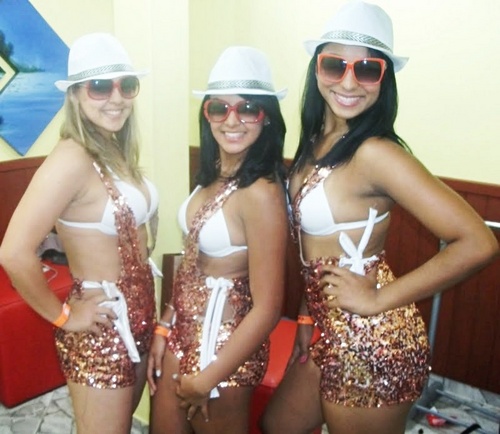 As Divas.
O Nosso Corpo se Move, a Nossa Alma Dança.