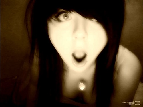 bef_christinex3's profile picture. haii my names bef,
i like zombies :3